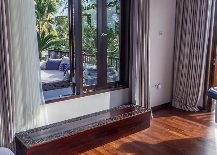 Spacious And Luxury Modern With Huge Garden And Pool Villa Ubud